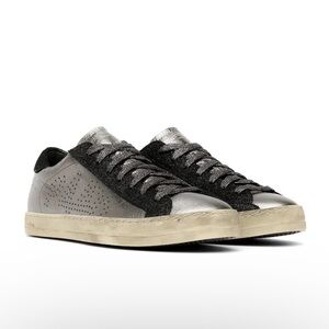 P448 John Metallic Leather Sneaker sz 10